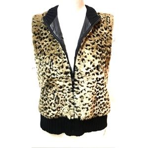 💎 Ciara leopard zip up faux fur sweater vest